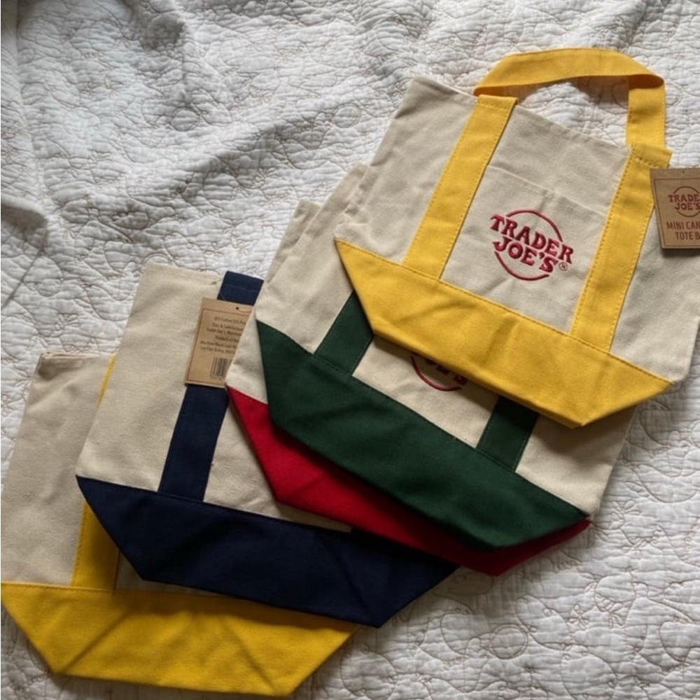 Bundle of Trader Joe’s Mini Totes NWT